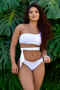 Set Ada Blanco, bikini de un hombro con banda de abdomen, Slow Swimwear