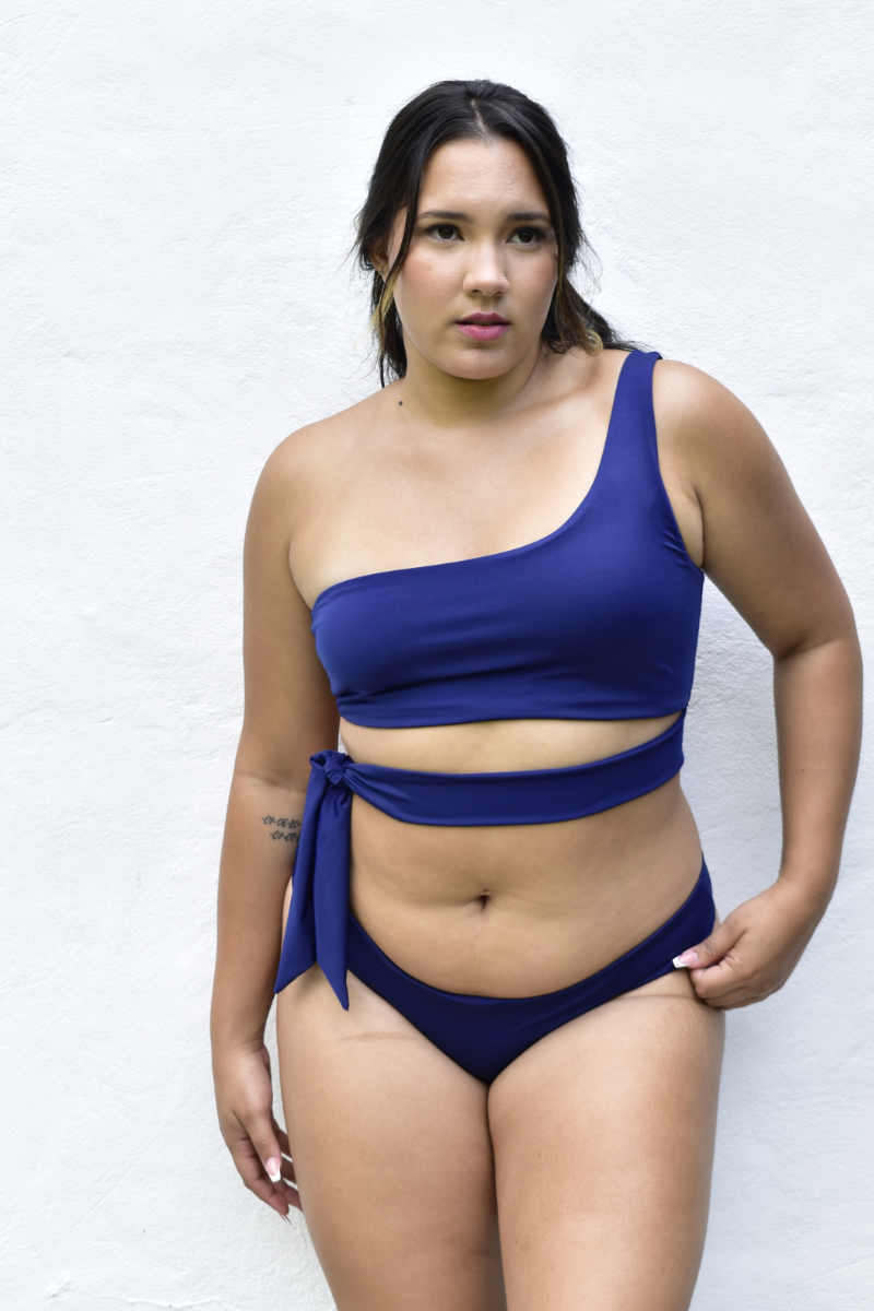 Set Ada Azul — Un hombro con panty tipo tanga